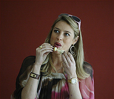 Luana Piovani durante as gravações do filme "Família Vende Tudo"