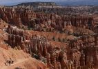 Parques nacionais Bryce Canyon e Zion tem formaes rochosas de milhares de anos