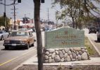 Vila Atwater ganha vida e se estabelece como centro da boemia de Los Angeles