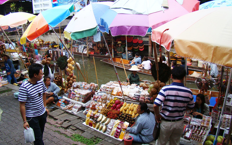Mercado flutuante