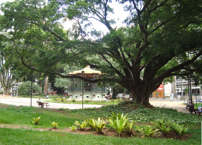 Praça Carlos Gomes