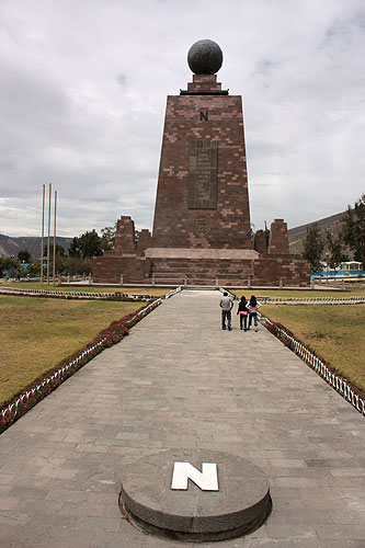 Monumento Ecuatorial