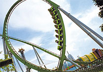Montanha-russa do Hulk, em Orlando, na Florida (EUA)