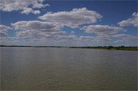 O rio So Francisco visto durante a travessia da expedio, em seu quarto dia