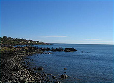 Mar calmo  uma das atraes de Piripolis, no Uruguai