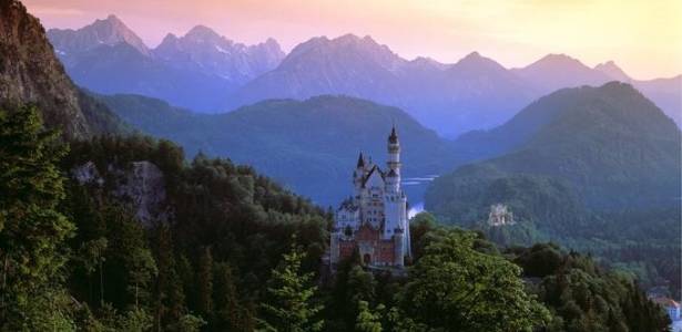 Castelo de Neuschwanstein, na Alemanha - Reprodução/DW