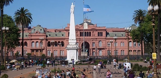 Casa Rosada, um dos pontos turísticos de Buenos Aires, eleita pela pesquisa do site Decolar.com o destino internacional preferido dos brasileiros para as férias - Melissa Pio/UOL