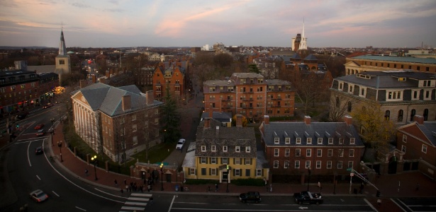 Foto aérea de um dos pátios de Harvard; universidade investiga suposto plágio - Jodi Hilton/The New York Times