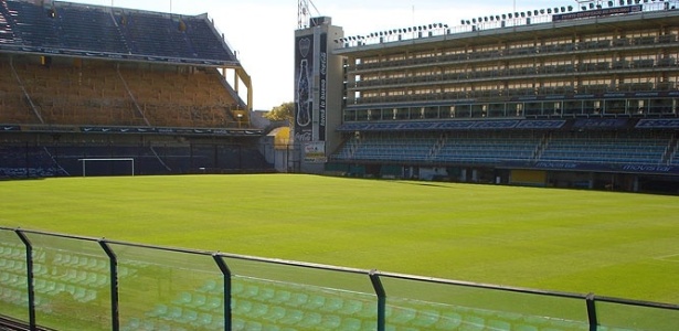 Vista interna da Bombonera, estádio do Boca, um dos mais tradicionais da Argentina - Melissa Pio/UOL